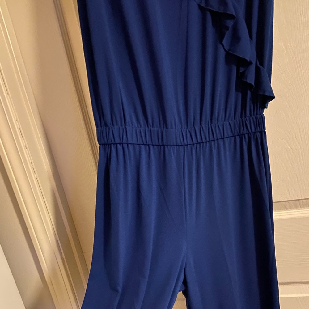 NWOT💙Joan Rivers Ruffled Sleeveless Jumpsuit - Picture 3 of 16